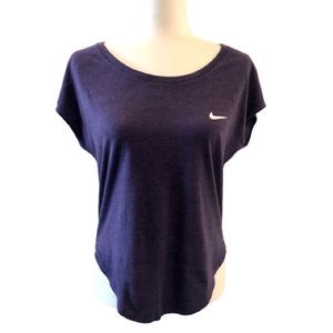Women’s The Nike Tee purple, soft,  scoop bottom, comfortable cotton top size XS